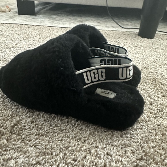 Ugh Fluff Yeah Slippers 9 - Picture 3 of 3
